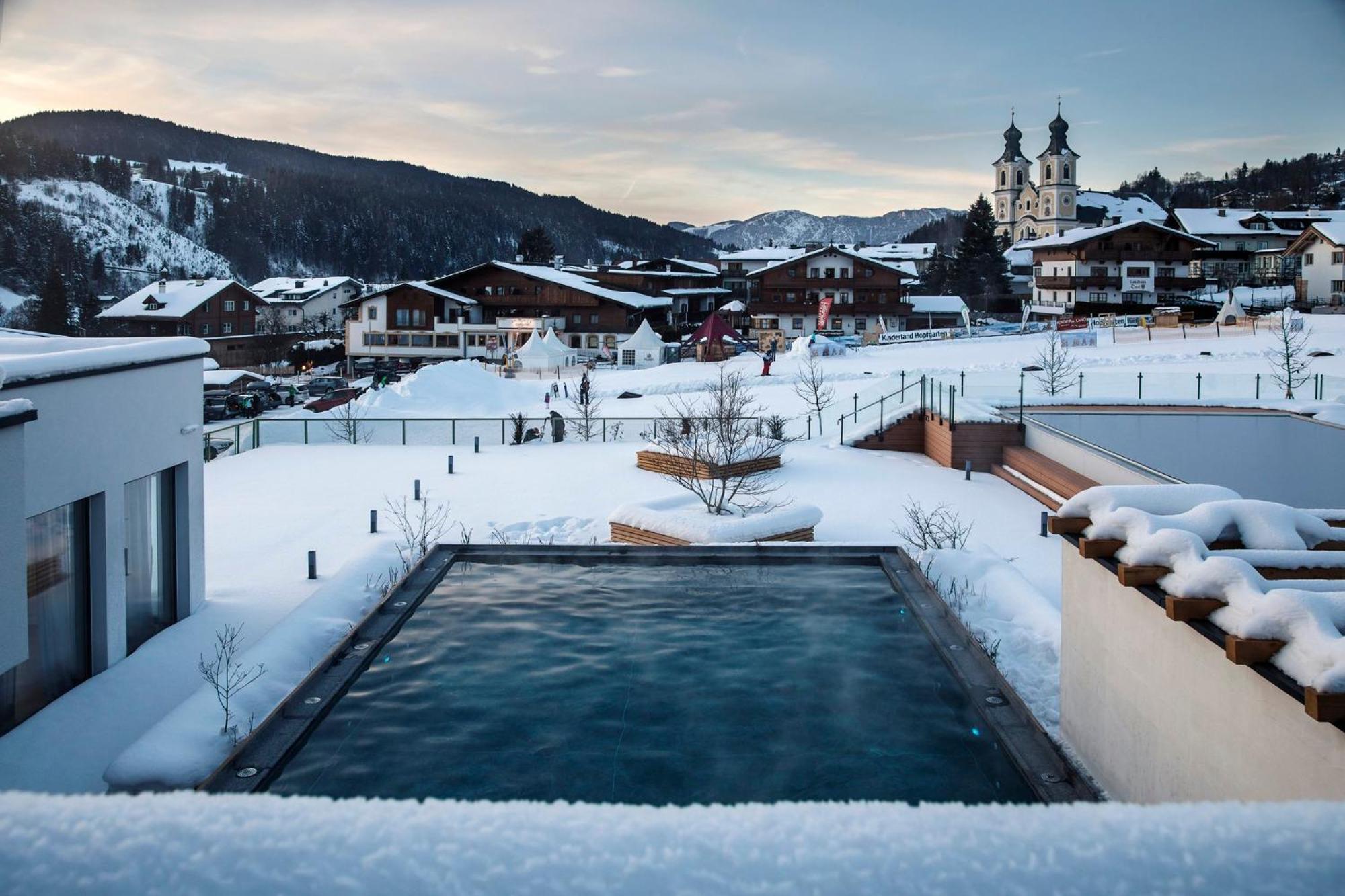 Das Hohe Salve Sportresort, 4 Sterne Superior Hopfgarten im Brixental Exteriör bild